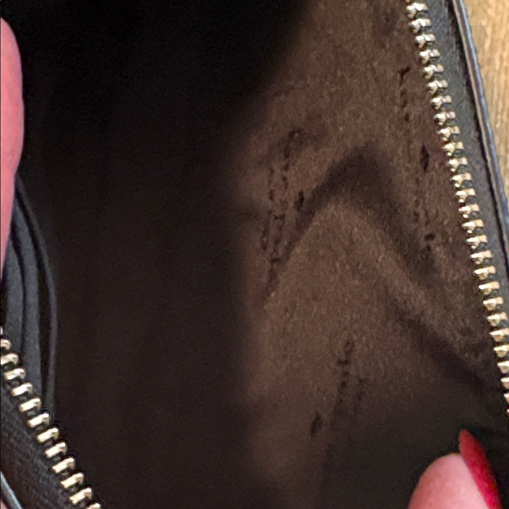 Kate Spade Black and Cream Clover Shoulder Bag - Picture 10 of 12